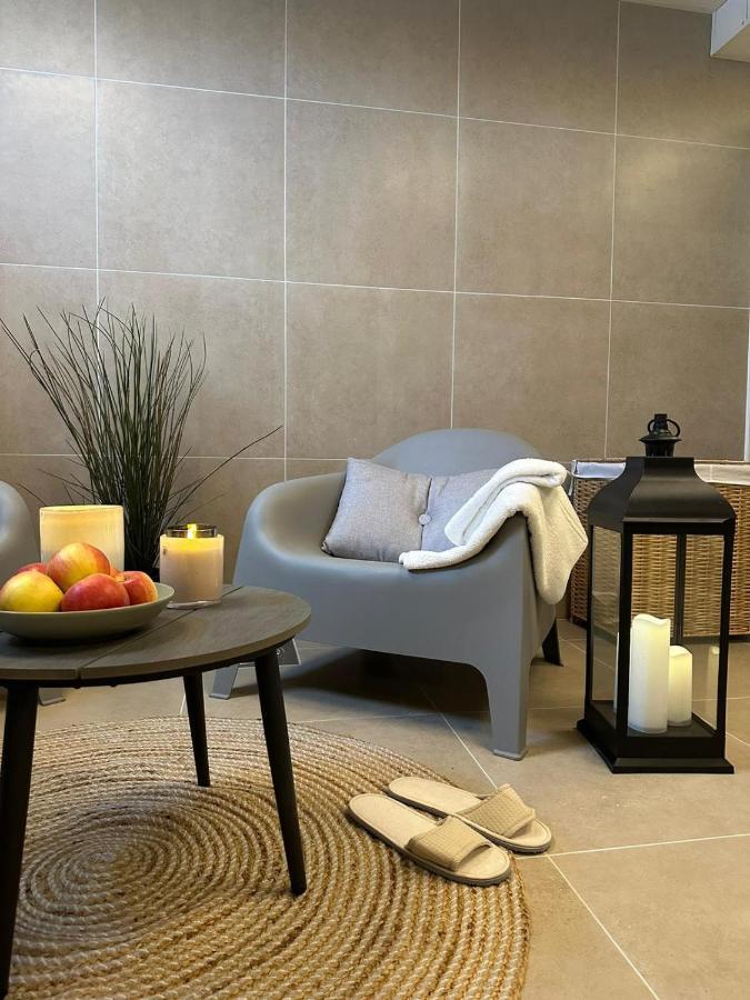 Almnaes Park Hotel Södertälje Eksteriør billede