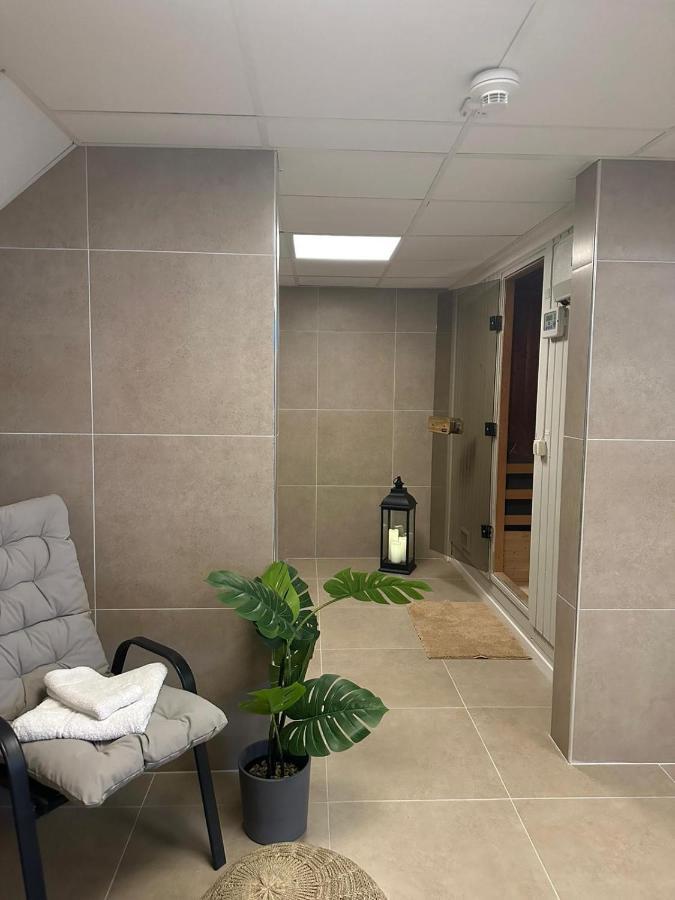 Almnaes Park Hotel Södertälje Eksteriør billede