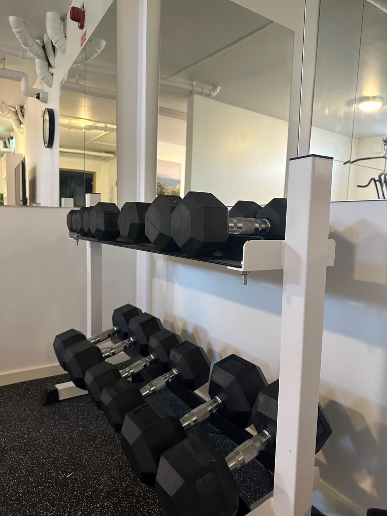 Almnaes Park Hotel Södertälje Eksteriør billede