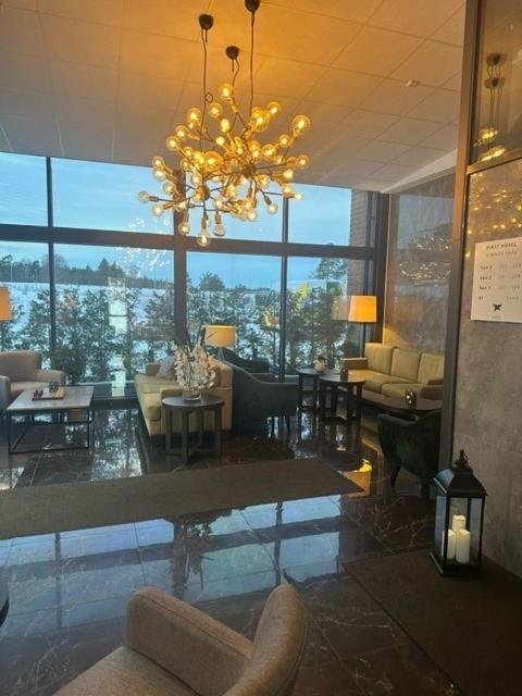 Almnaes Park Hotel Södertälje Eksteriør billede