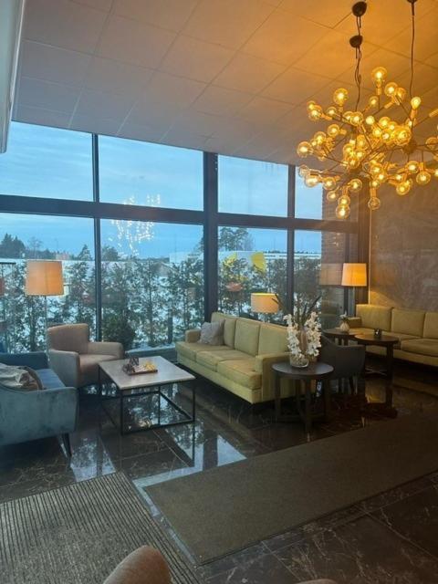 Almnaes Park Hotel Södertälje Eksteriør billede
