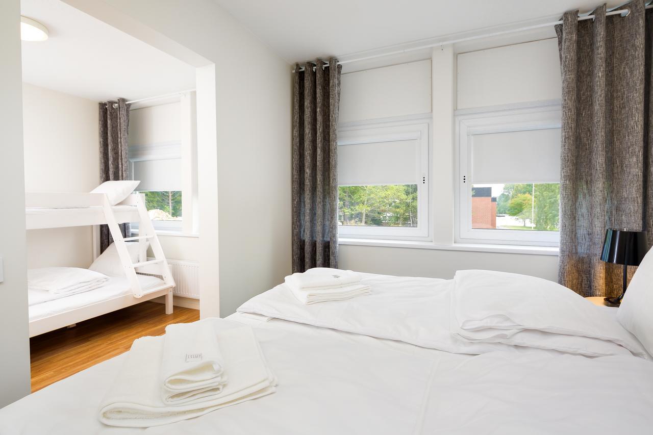 Almnaes Park Hotel Södertälje Eksteriør billede