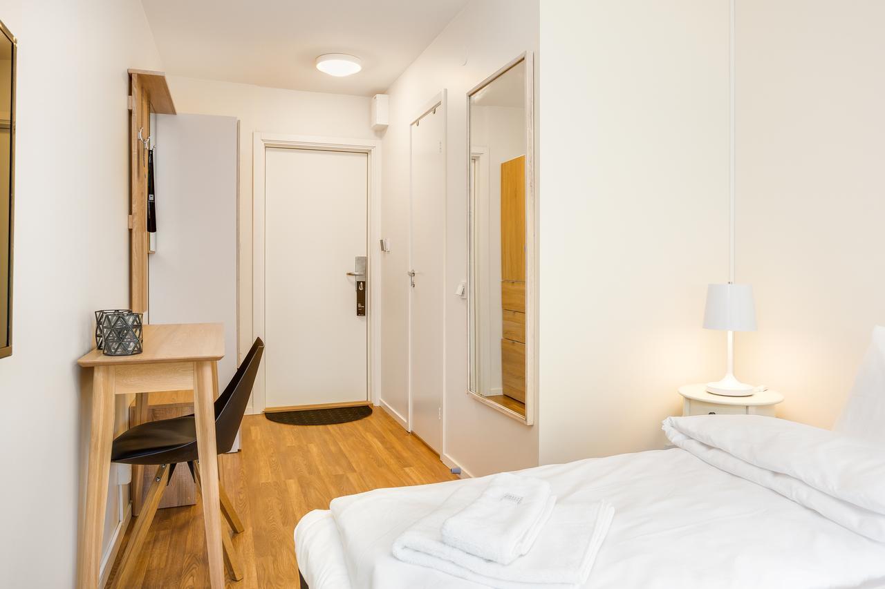 Almnaes Park Hotel Södertälje Eksteriør billede