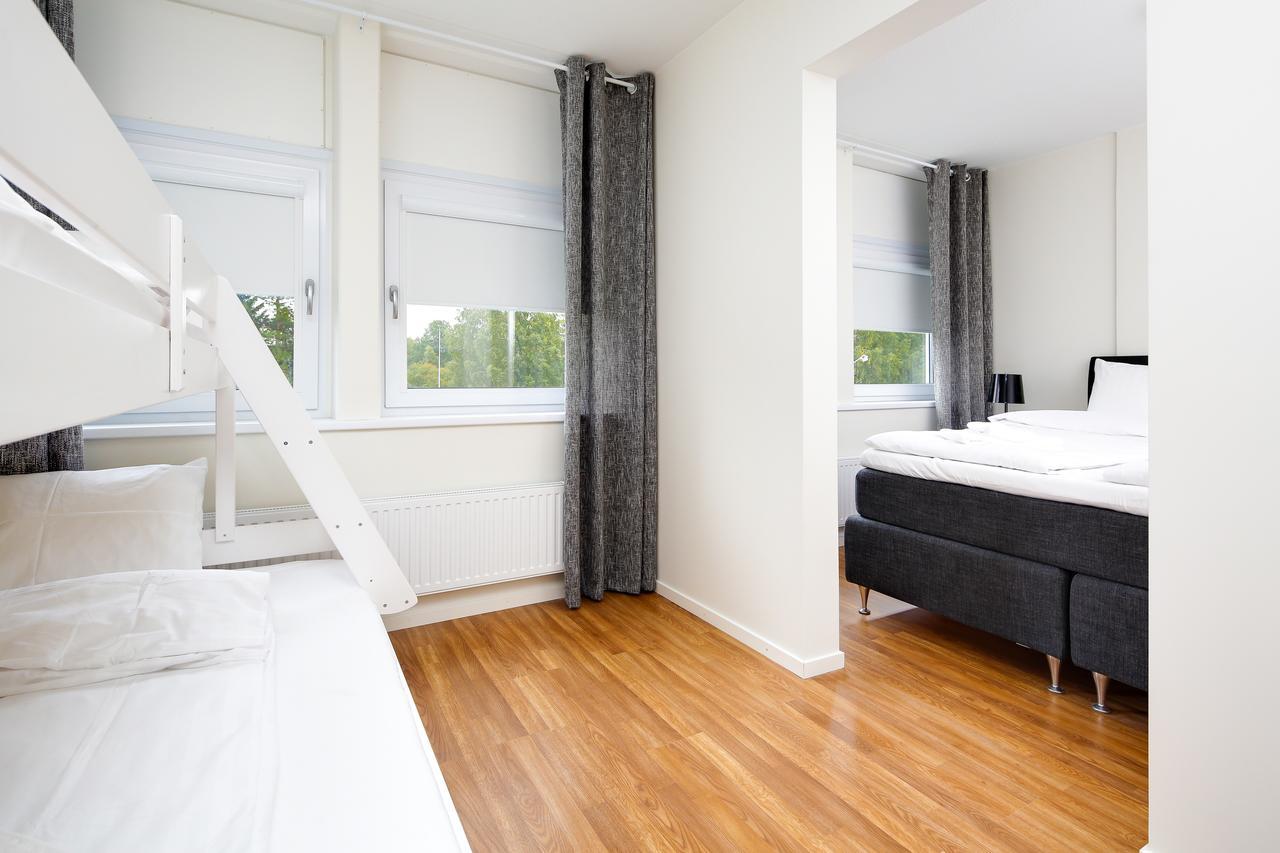Almnaes Park Hotel Södertälje Eksteriør billede