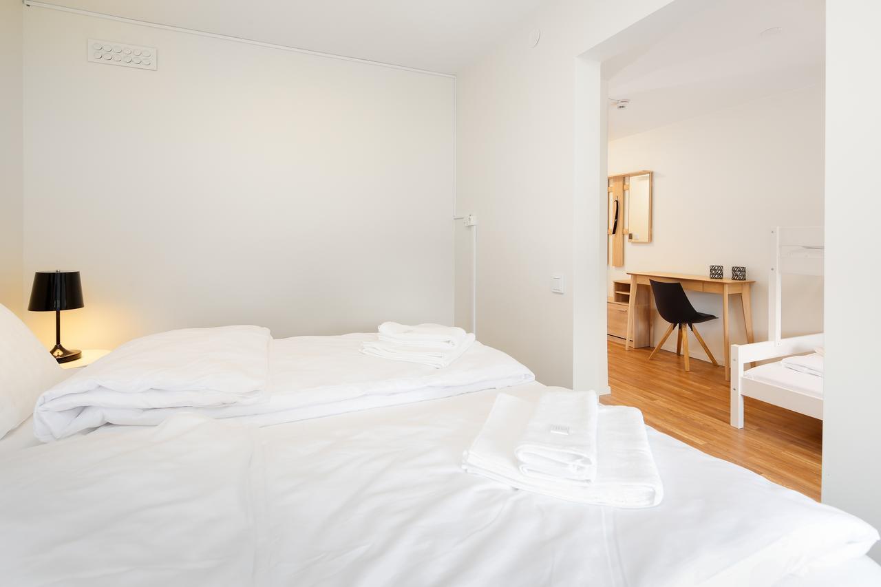 Almnaes Park Hotel Södertälje Eksteriør billede